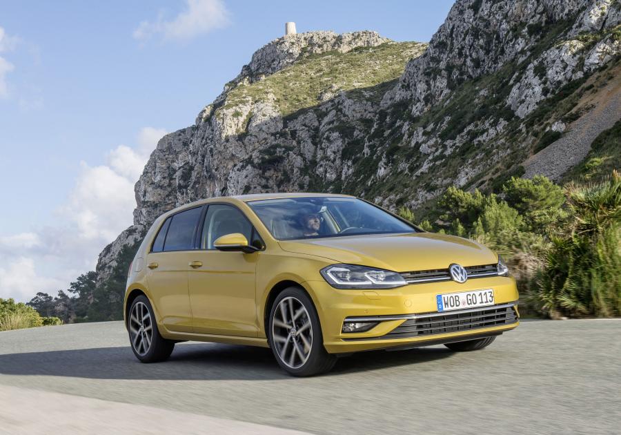  Volkswagen Golf TDI 5-Door 2017 года  (WW) (фото 13 из 41)